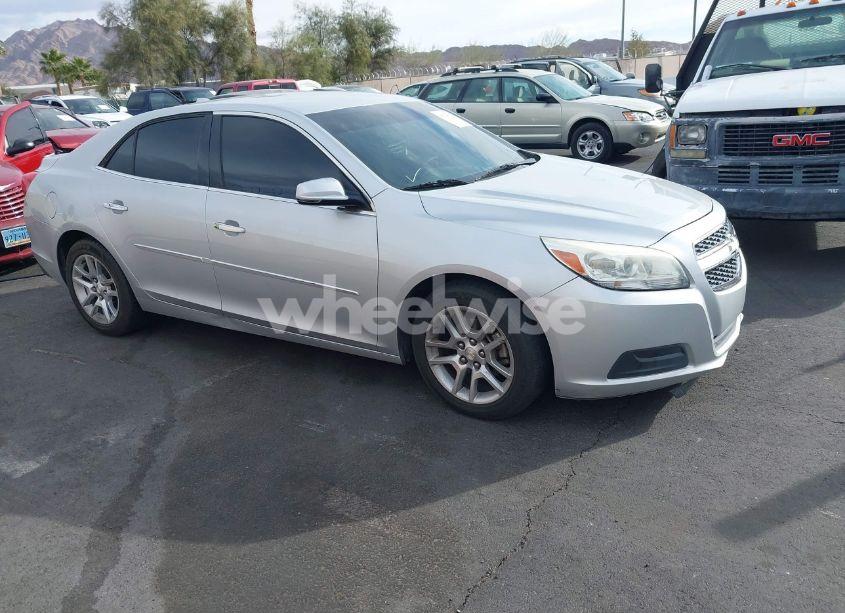 2013 Chevrolet Malibu 1LT (VIN 1G11C5SA4DF355246) main photo