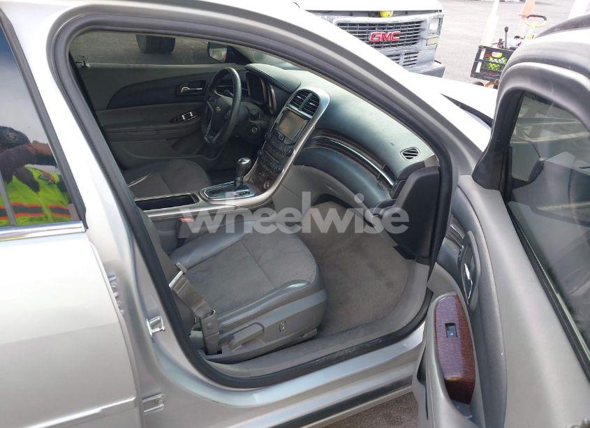 Photo 5 of 2013 Chevrolet Malibu 1LT (VIN 1G11C5SA4DF355246)