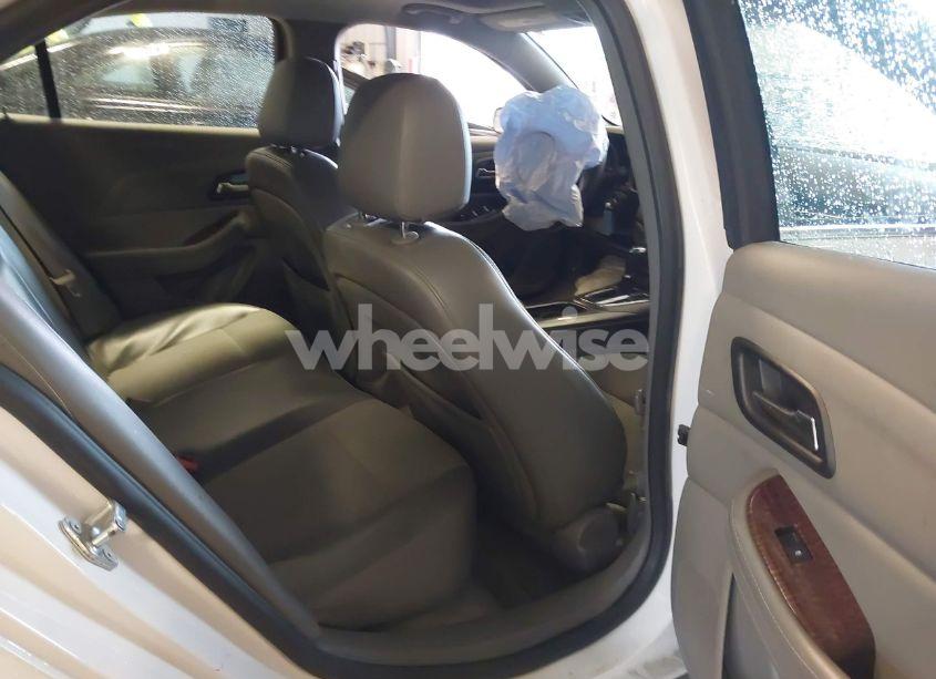 Photo 8 of 2013 Chevrolet Malibu 1LT (VIN 1G11C5SA4DU150893)