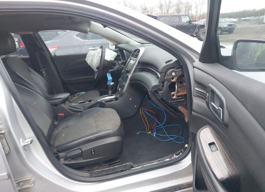 Photo 5 of 2016 Chevrolet Malibu LIMITED LT (VIN 1G11C5SA4GF111696)