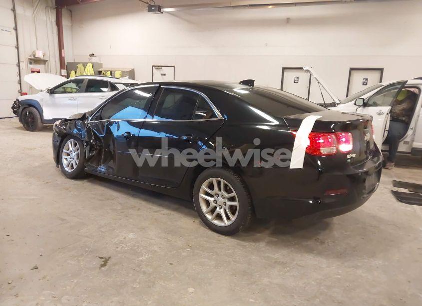 Photo 3 of 2016 Chevrolet Malibu LIMITED LT (VIN 1G11C5SA4GU105571)