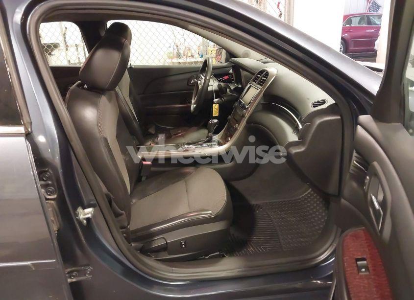 Photo 5 of 2013 Chevrolet Malibu 1LT (VIN 1G11C5SA5DF142967)
