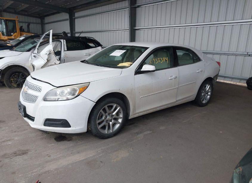 Photo 2 of 2013 Chevrolet Malibu 1LT (VIN 1G11C5SA5DF206408)