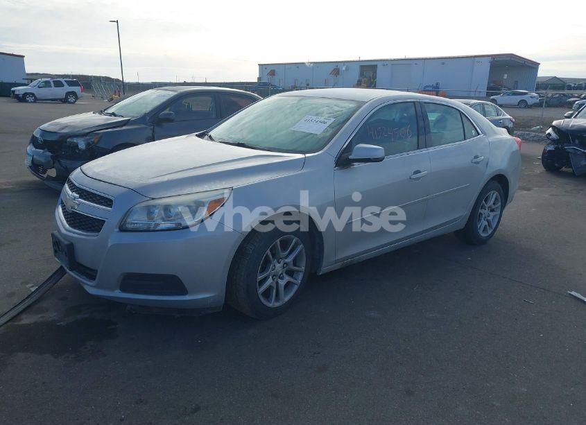Photo 2 of 2013 Chevrolet Malibu 1LT (VIN 1G11C5SA5DF328072)