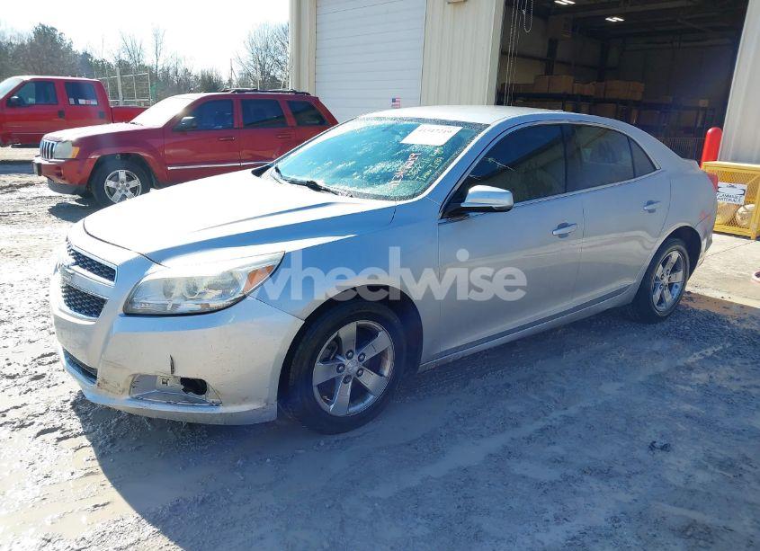 Photo 2 of 2013 Chevrolet Malibu 1LT (VIN 1G11C5SA5DF337211)