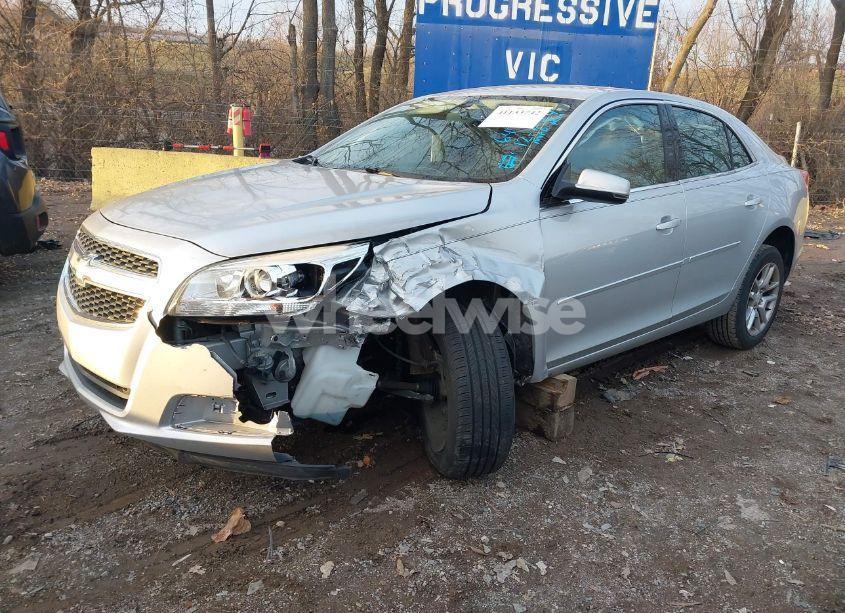 Photo 2 of 2013 Chevrolet Malibu 1LT (VIN 1G11C5SA5DF348029)