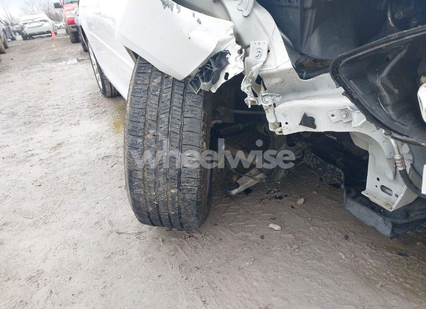 Photo 12 of 2013 Chevrolet Malibu 1LT (VIN 1G11C5SA5DU120253)
