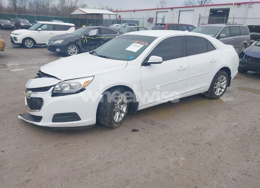 Photo 2 of 2013 Chevrolet Malibu 1LT (VIN 1G11C5SA5DU120253)