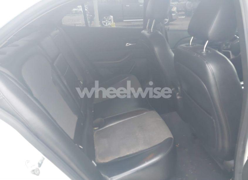 Photo 8 of 2013 Chevrolet Malibu 1LT (VIN 1G11C5SA5DU120253)