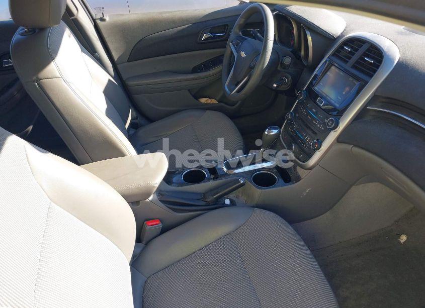 Photo 5 of 2016 Chevrolet Malibu LIMITED LT (VIN 1G11C5SA5GF123940)