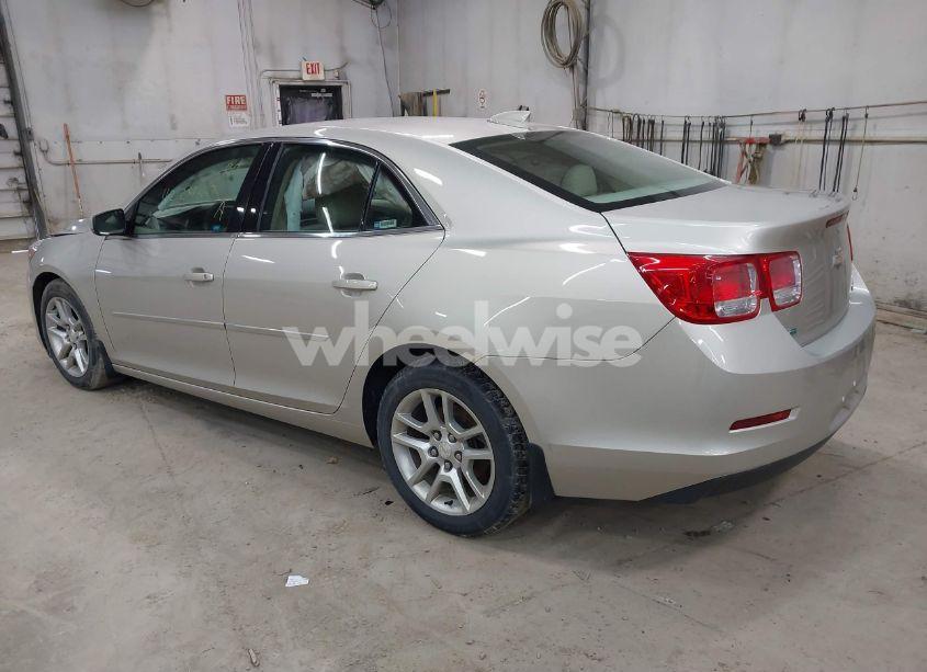 Photo 3 of 2016 Chevrolet Malibu LIMITED LT (VIN 1G11C5SA5GF127342)