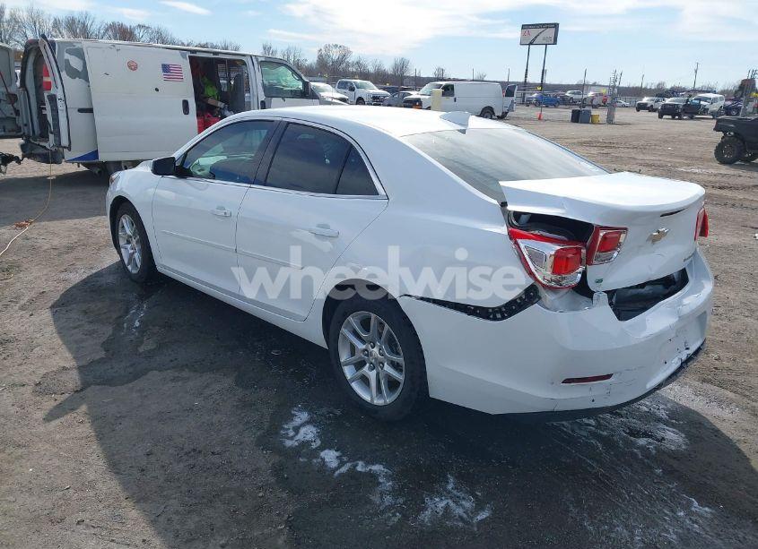 Photo 3 of 2016 Chevrolet Malibu LIMITED LT (VIN 1G11C5SA5GF132413)