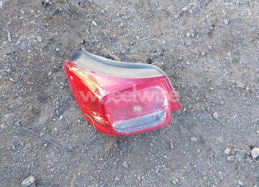 Photo 12 of 2016 Chevrolet Malibu LIMITED LT (VIN 1G11C5SA5GF139359)