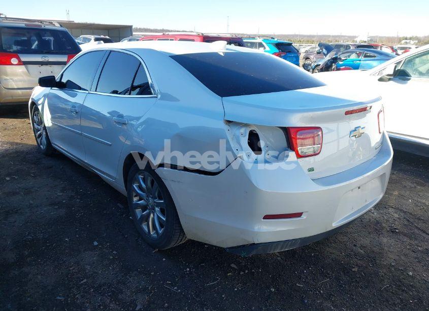 Photo 3 of 2016 Chevrolet Malibu LIMITED LT (VIN 1G11C5SA5GF139359)