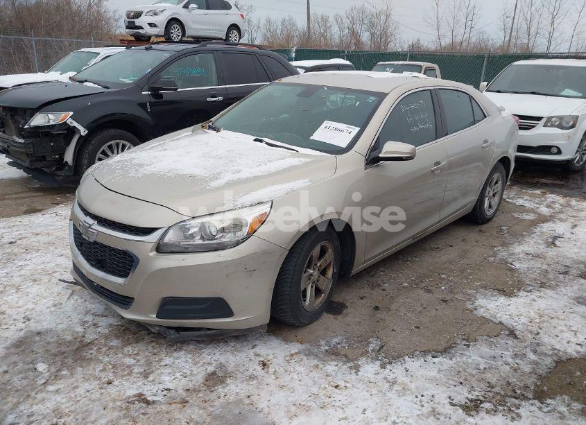 Photo 2 of 2016 Chevrolet Malibu LIMITED LT (VIN 1G11C5SA5GF141323)