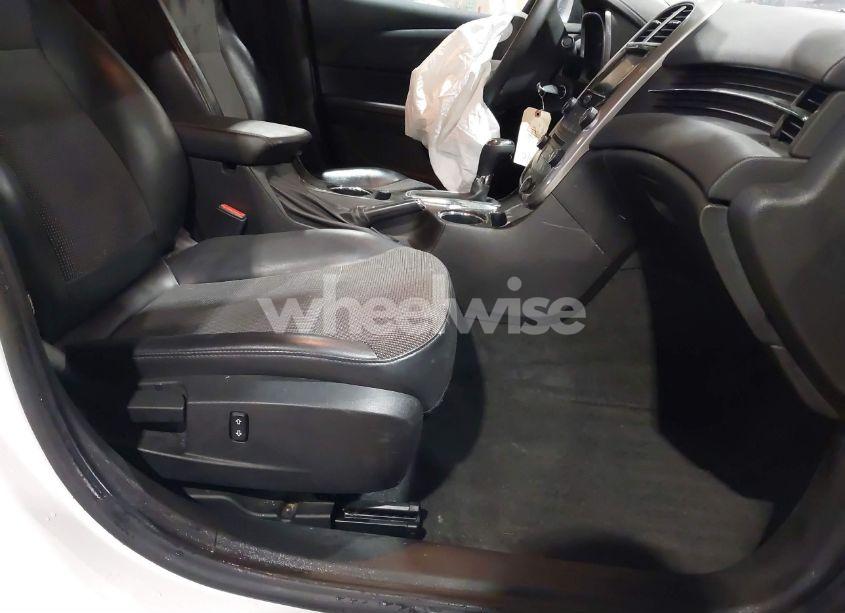 Photo 5 of 2016 Chevrolet Malibu LIMITED LT (VIN 1G11C5SA5GF164844)