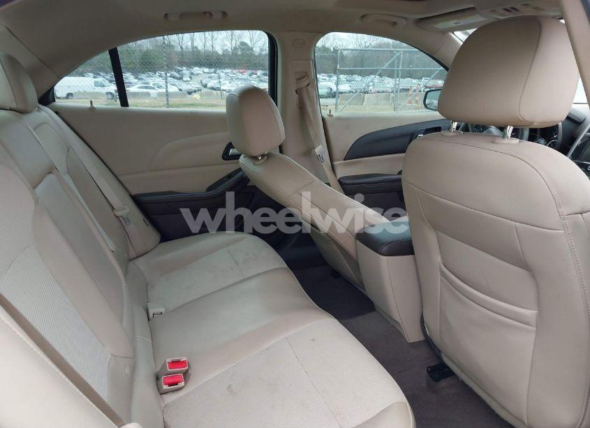 Photo 8 of 2016 Chevrolet Malibu LIMITED LT (VIN 1G11C5SA5GU102940)