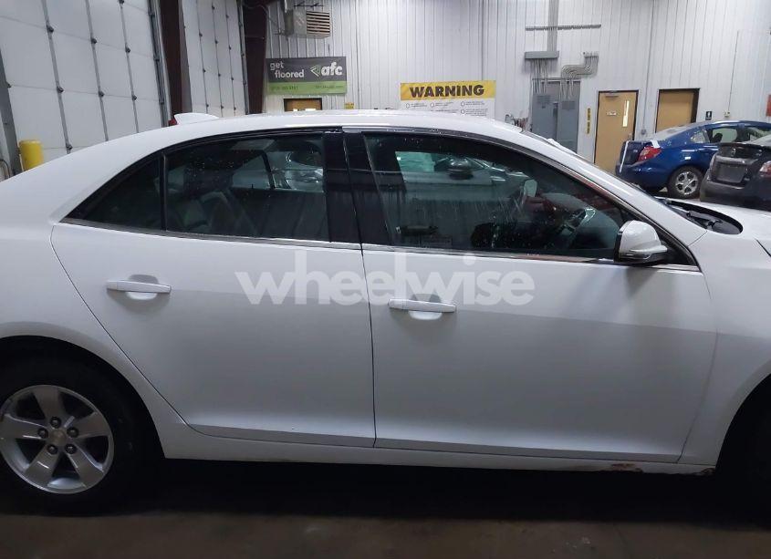 Photo 13 of 2016 Chevrolet Malibu LIMITED LT (VIN 1G11C5SA5GU142743)