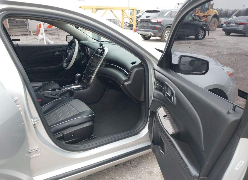 Photo 5 of 2016 Chevrolet Malibu LIMITED LT (VIN 1G11C5SA5GU158120)