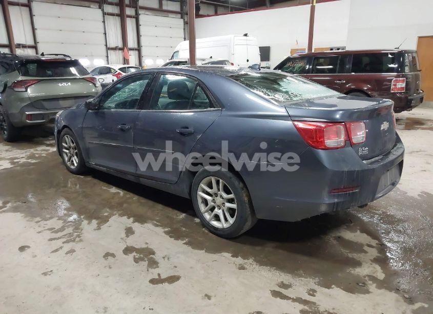 Photo 3 of 2013 Chevrolet Malibu 1LT (VIN 1G11C5SA6DF186086)