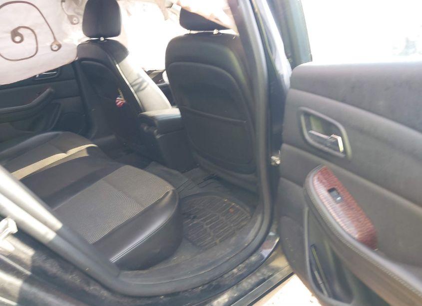 Photo 8 of 2013 Chevrolet Malibu 1LT (VIN 1G11C5SA6DF278055)