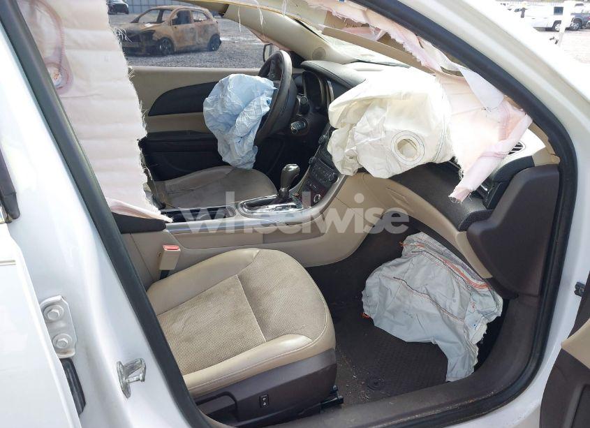 Photo 5 of 2013 Chevrolet Malibu 1LT (VIN 1G11C5SA6DF331918)