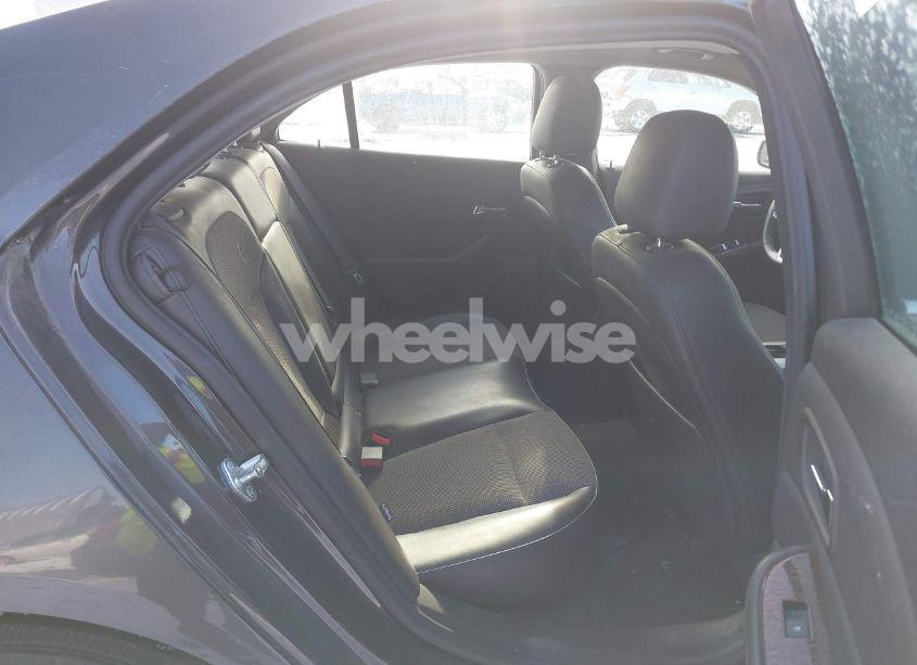 Photo 8 of 2013 Chevrolet Malibu 1LT (VIN 1G11C5SA6DF346452)