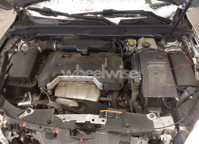 Photo 10 of 2016 Chevrolet Malibu LIMITED LT (VIN 1G11C5SA6GF122747)