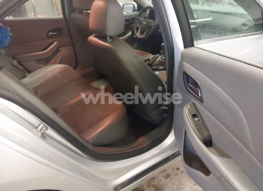 Photo 8 of 2016 Chevrolet Malibu LIMITED LT (VIN 1G11C5SA6GF122747)