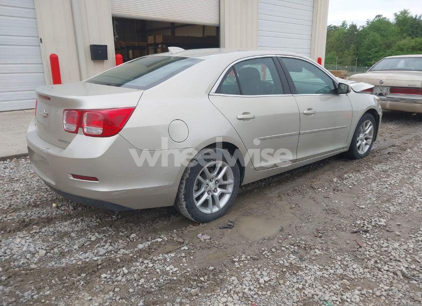 Photo 4 of 2016 Chevrolet Malibu LIMITED LT (VIN 1G11C5SA6GF126457)