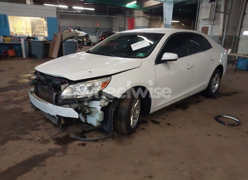 Photo 2 of 2016 Chevrolet Malibu LIMITED LT (VIN 1G11C5SA6GU144162)