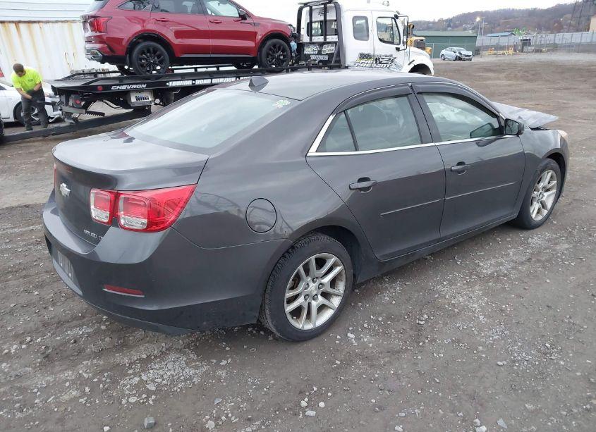 Photo 4 of 2013 Chevrolet Malibu 1LT (VIN 1G11C5SA7DF207463)