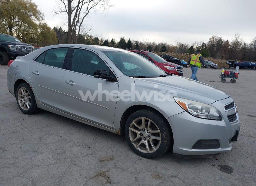 2013 Chevrolet Malibu 1LT (VIN 1G11C5SA7DF208791) main photo