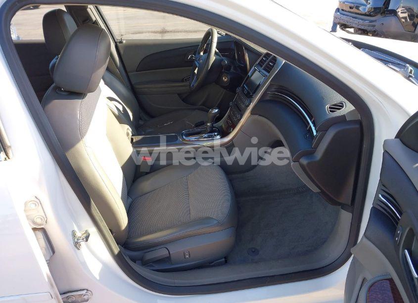 Photo 5 of 2013 Chevrolet Malibu 1LT (VIN 1G11C5SA7DF219712)