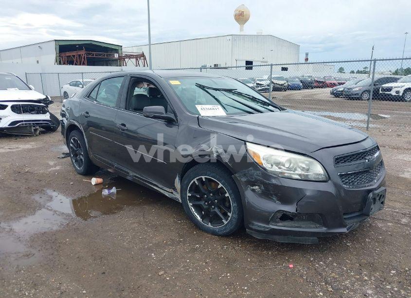 2013 Chevrolet Malibu 1LT (VIN 1G11C5SA7DF269879) main photo