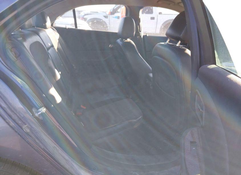 Photo 8 of 2013 Chevrolet Malibu 1LT (VIN 1G11C5SA7DF338943)