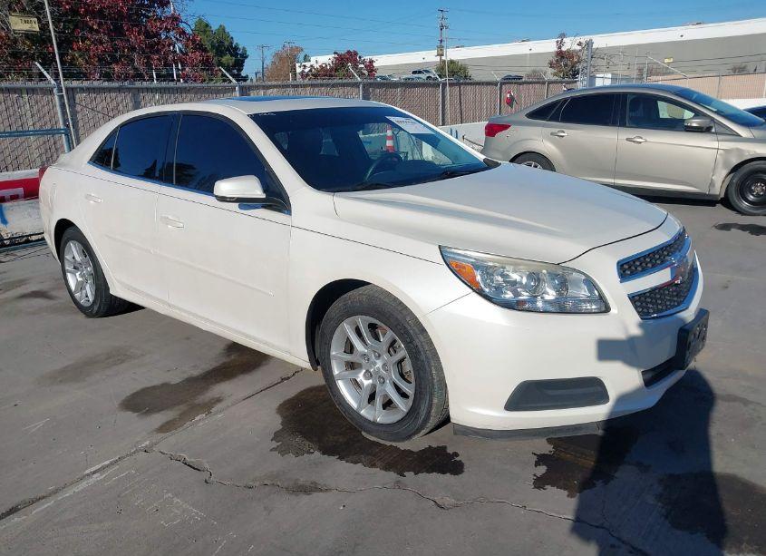 2013 Chevrolet Malibu 1LT (VIN 1G11C5SA7DF355287) main photo