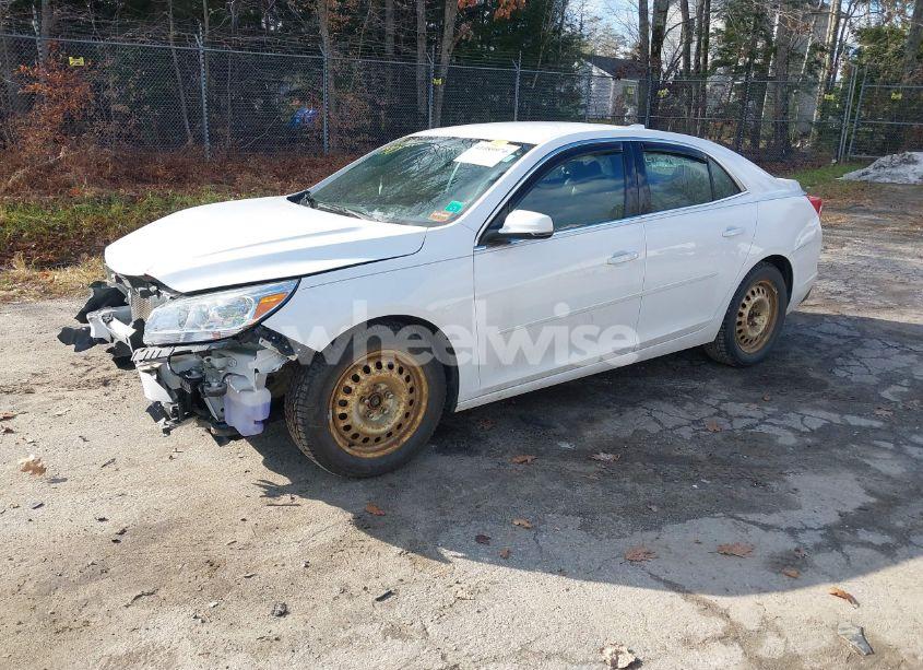 Photo 2 of 2016 Chevrolet Malibu LIMITED LT (VIN 1G11C5SA7GF110283)