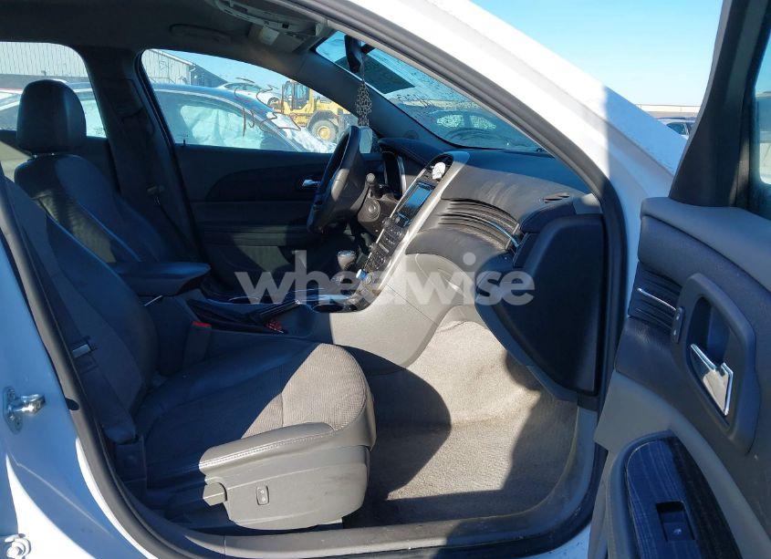 Photo 5 of 2016 Chevrolet Malibu LIMITED LT (VIN 1G11C5SA7GF114060)