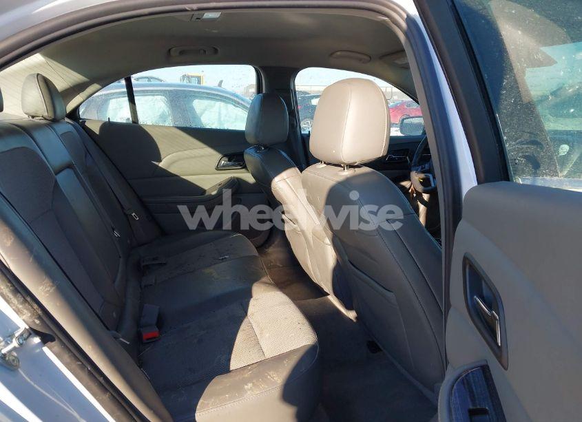 Photo 8 of 2016 Chevrolet Malibu LIMITED LT (VIN 1G11C5SA7GF114060)