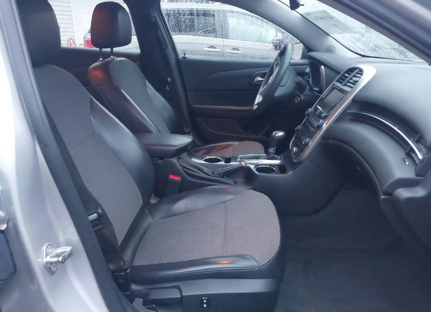 Photo 5 of 2016 Chevrolet Malibu LIMITED LT (VIN 1G11C5SA7GF122286)