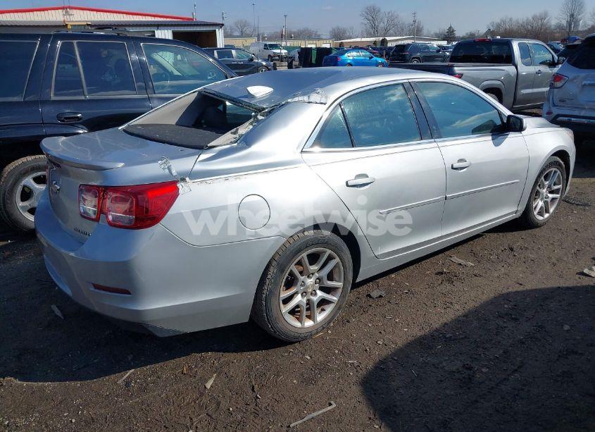 Photo 4 of 2016 Chevrolet Malibu LIMITED LT (VIN 1G11C5SA7GF126175)