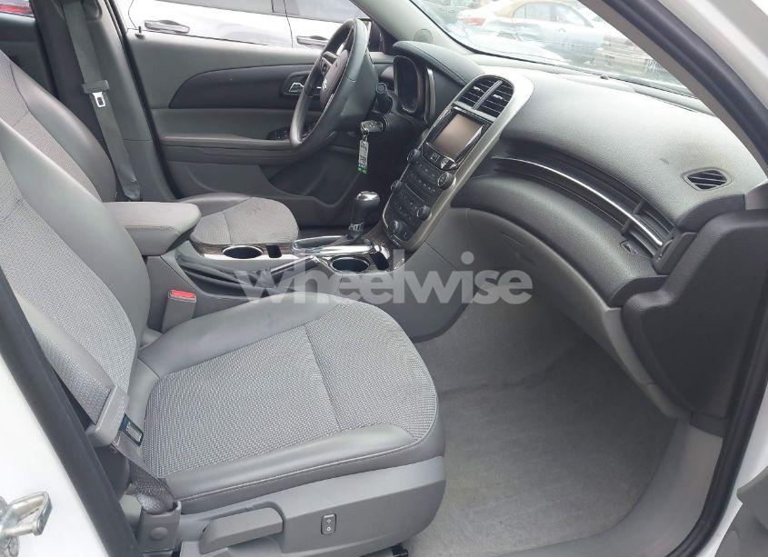 Photo 5 of 2016 Chevrolet Malibu LIMITED LT (VIN 1G11C5SA7GF147219)