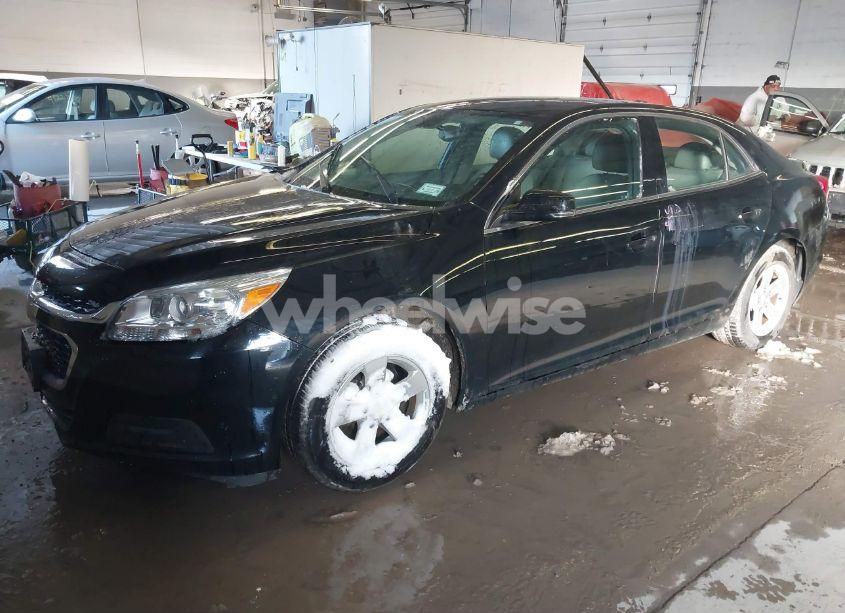 Photo 2 of 2016 Chevrolet Malibu LIMITED LT (VIN 1G11C5SA7GU133753)