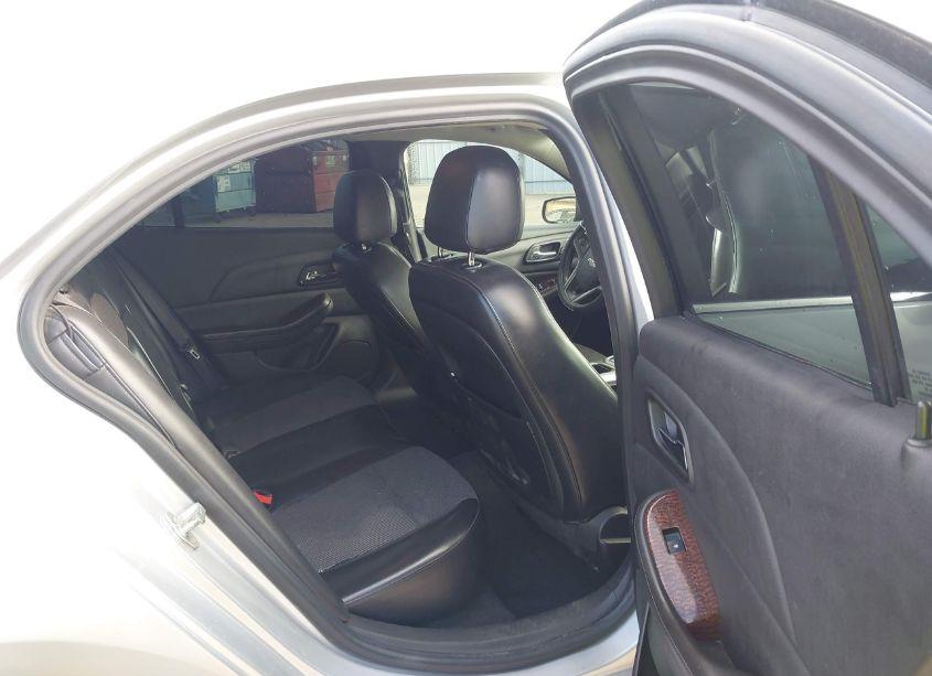 Photo 8 of 2013 Chevrolet Malibu 1LT (VIN 1G11C5SA8DF309323)