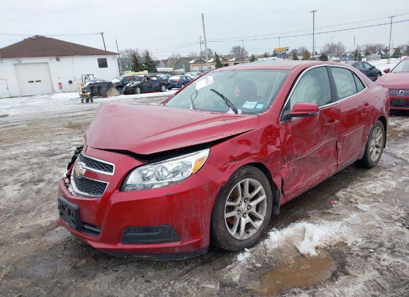 Photo 2 of 2013 Chevrolet Malibu 1LT (VIN 1G11C5SA8DF350924)