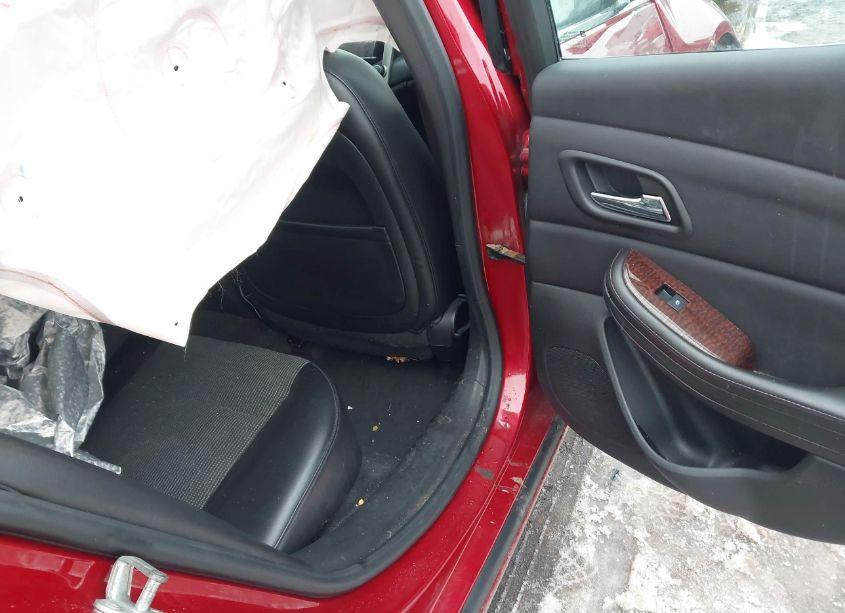 Photo 8 of 2013 Chevrolet Malibu 1LT (VIN 1G11C5SA8DF350924)