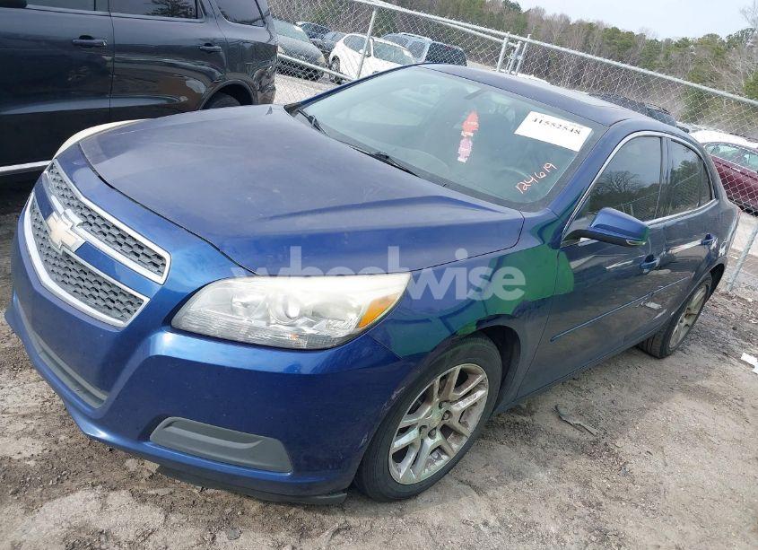Photo 2 of 2013 Chevrolet Malibu 1LT (VIN 1G11C5SA8DU124619)
