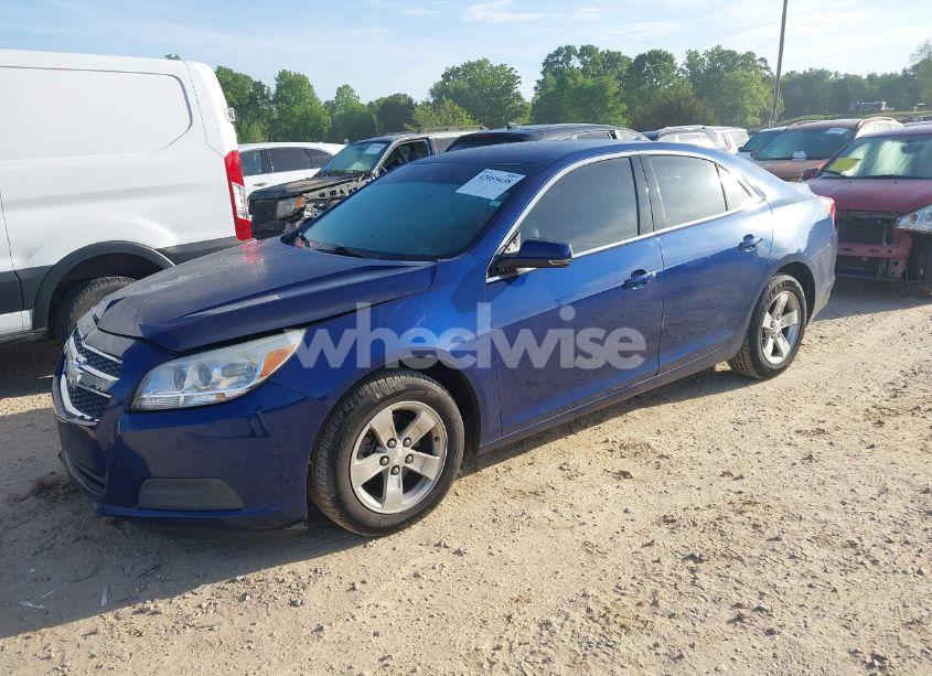 Photo 2 of 2013 Chevrolet Malibu 1LT (VIN 1G11C5SA8DU130467)