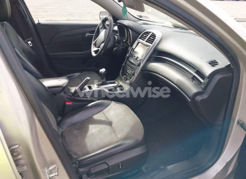 Photo 5 of 2016 Chevrolet Malibu LIMITED LT (VIN 1G11C5SA8GF156706)